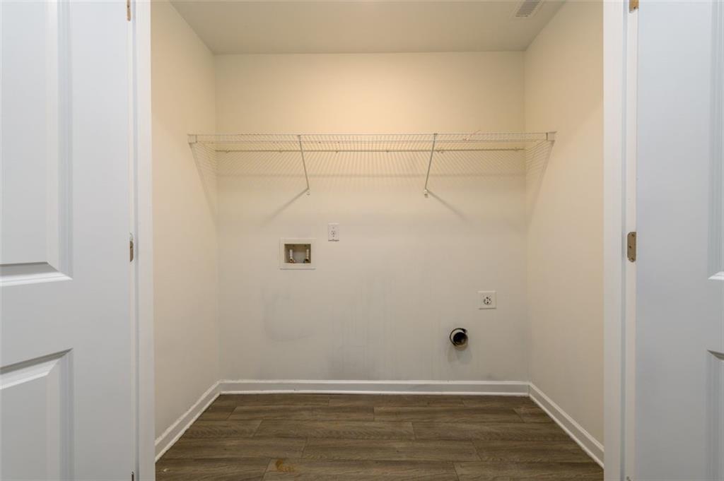4950 Elm Brook Drive Property Photo 12