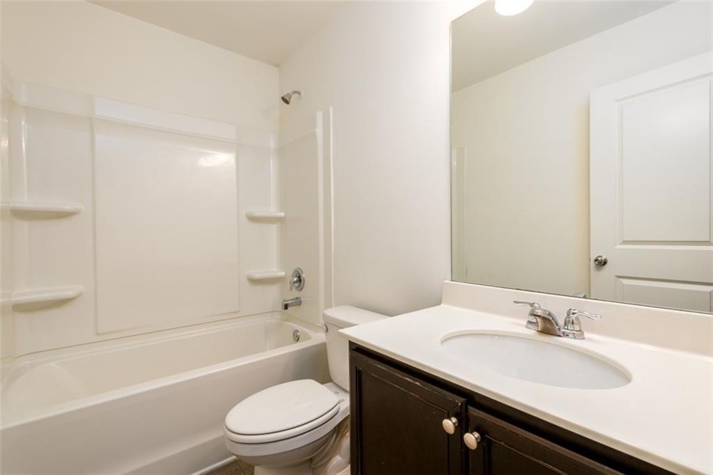 4950 Elm Brook Drive Property Photo 13