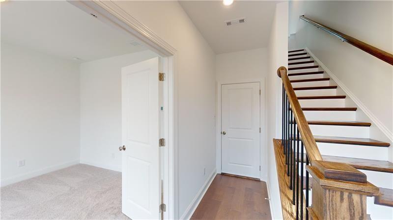 141 Basil Street Property Photo 32