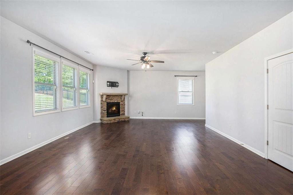 3005 Nicholas Drive Property Photo 3