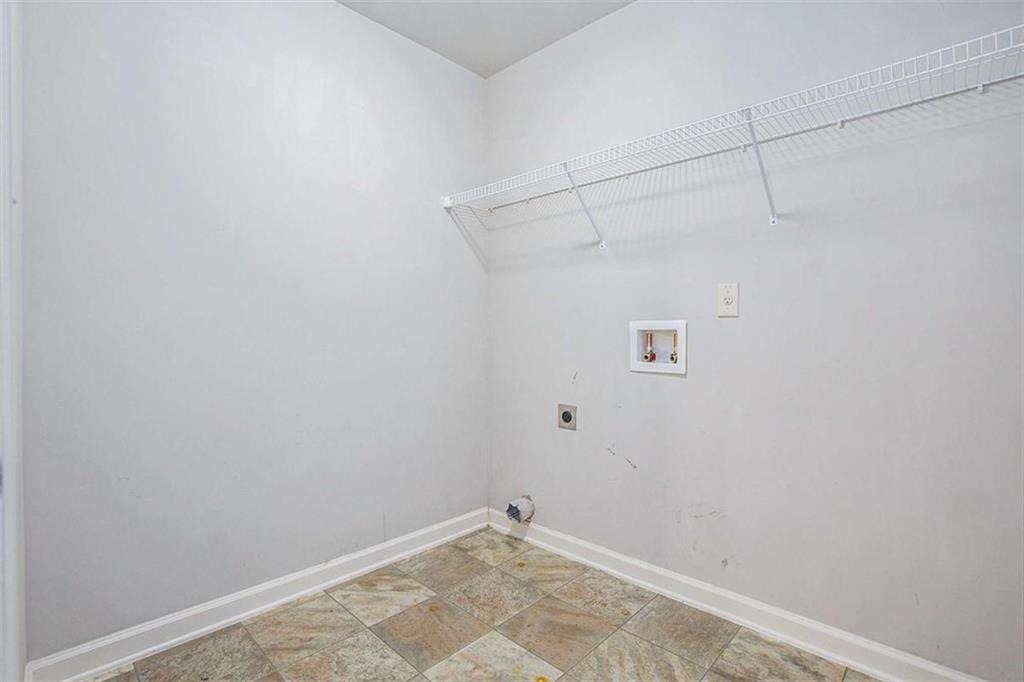 3005 Nicholas Drive Property Photo 17