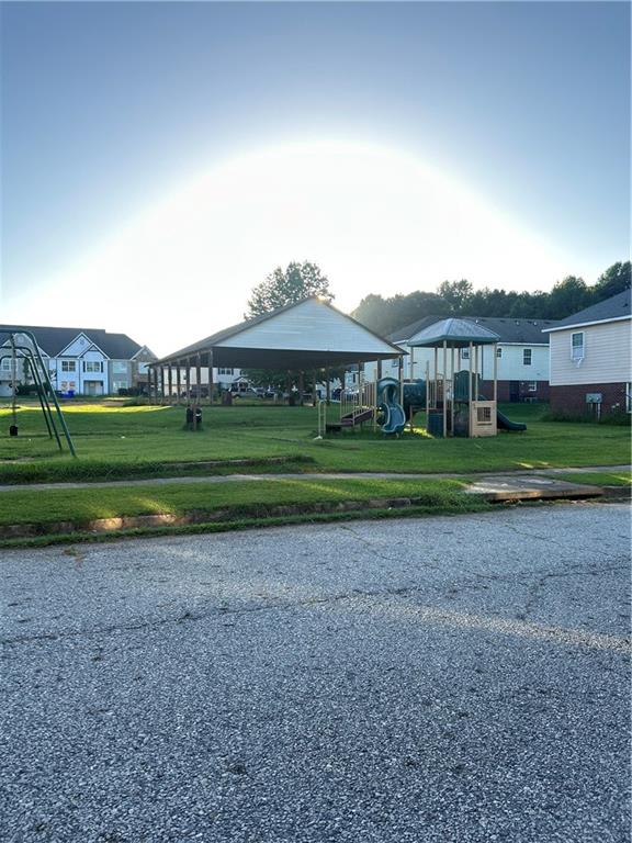 941 Old Mill Point Unit B Property Photo 13