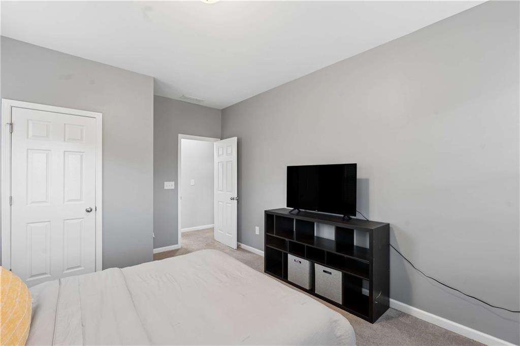 4784 Blue Elm Lane Se Unit 3 Property Photo 27
