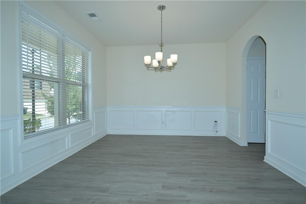3094 Tofte Drive Property Photo 3