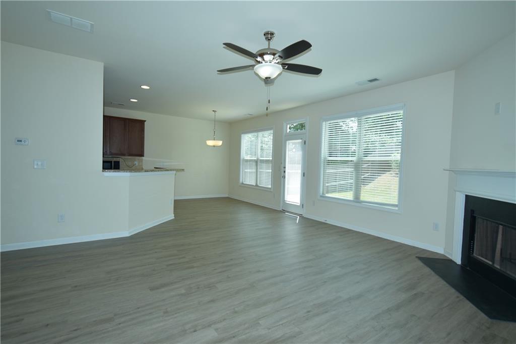 3094 Tofte Drive Property Photo 7