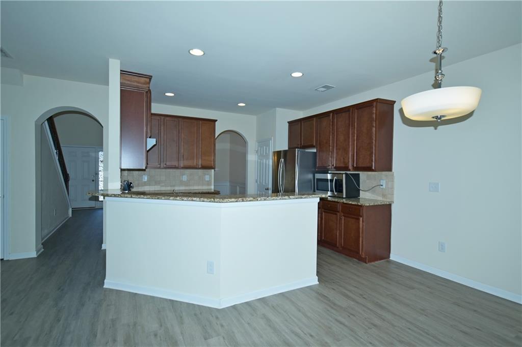 3094 Tofte Drive Property Photo 9