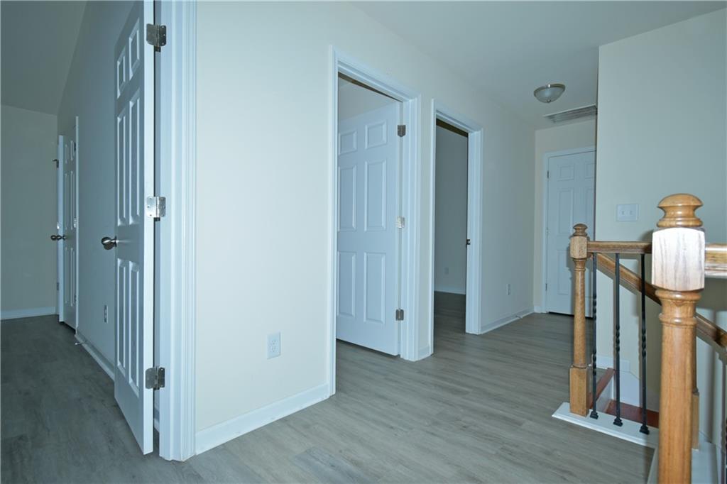 3094 Tofte Drive Property Photo 18