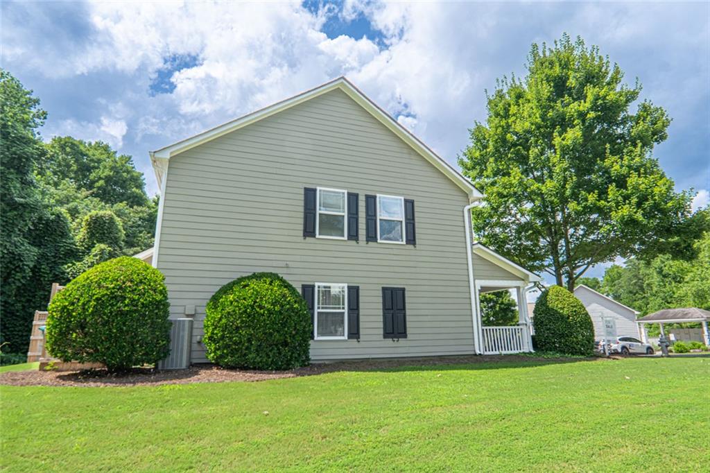 7808767 Property Photo 2