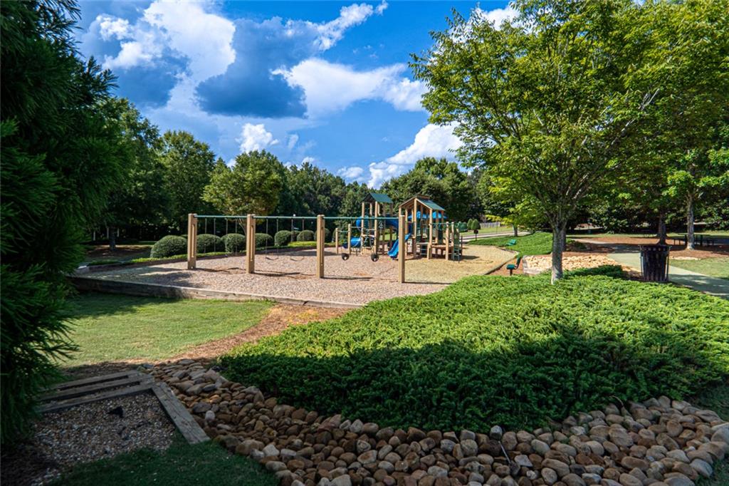 7808767 Property Photo 24