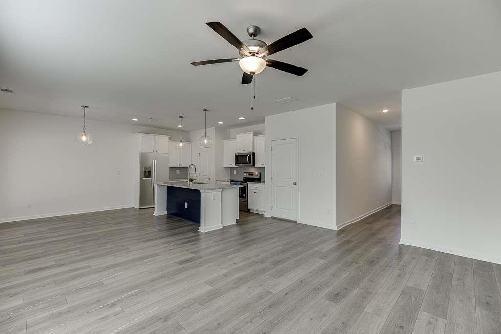 198 Blue Dragon Drive Property Photo 4