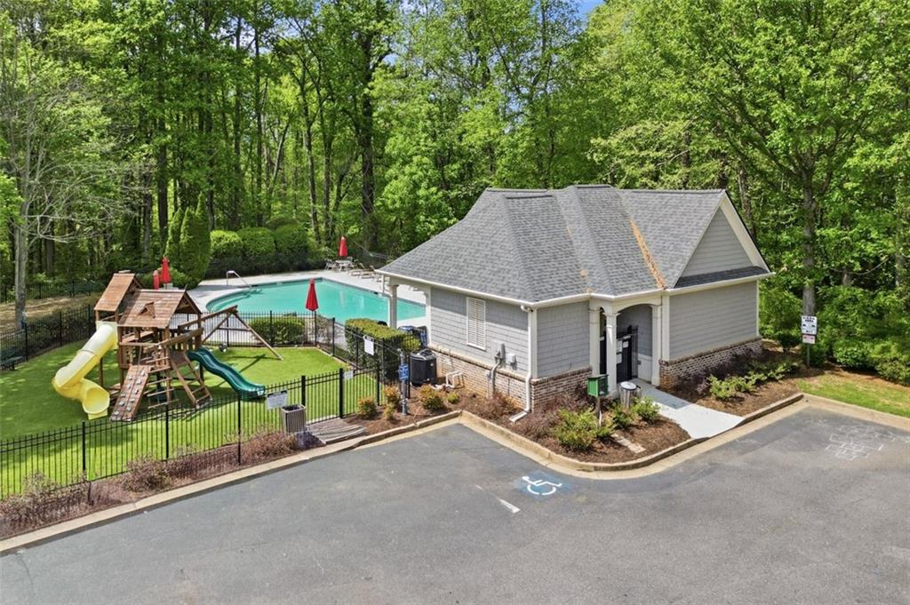 1114 Firethorne Pass Property Photo 36