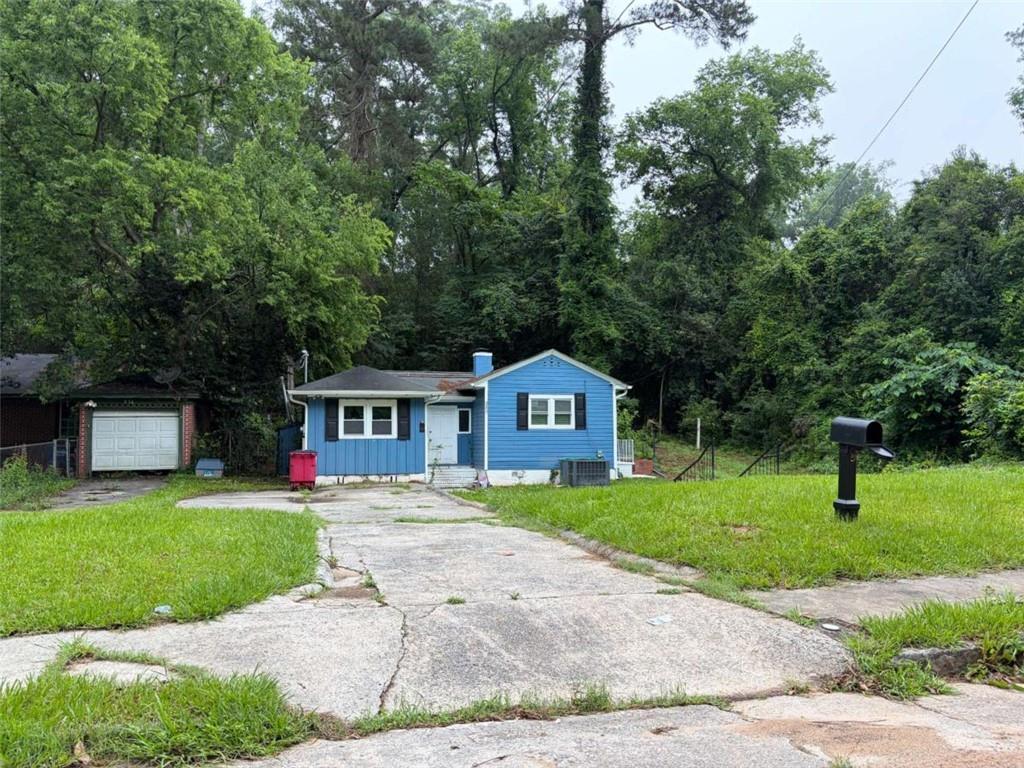 980 Curry Place Property Photo 2