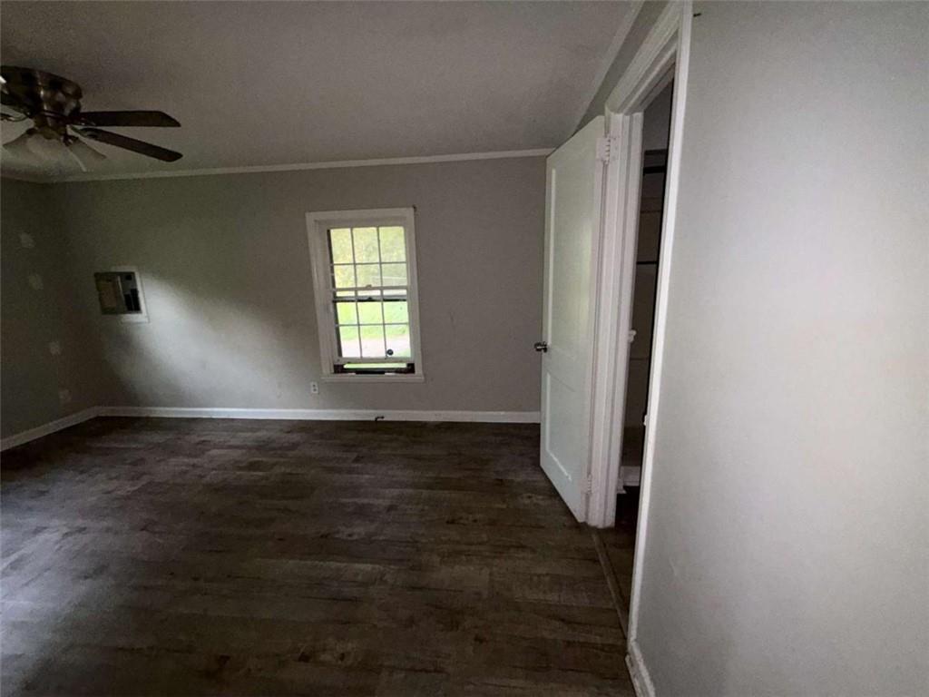 980 Curry Place Property Photo 3