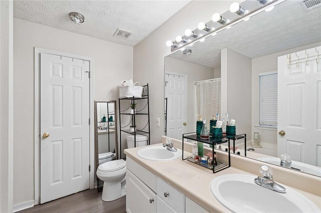 20 Creekview Court Property Photo 25