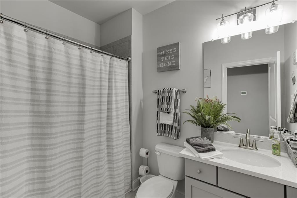 4862 Stone Way Path Property Photo 45