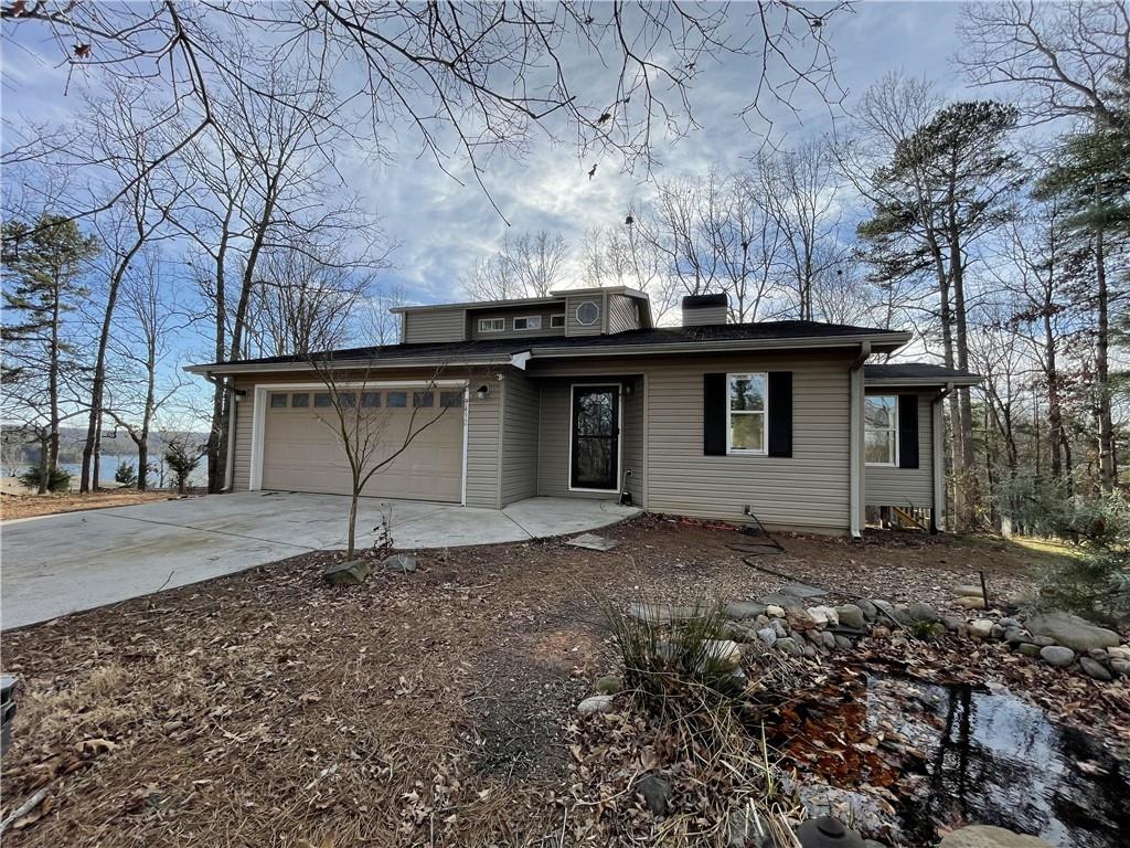 3492 Point View Circle Property Photo 1
