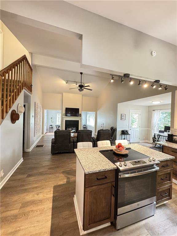 3492 Point View Circle Property Photo 14