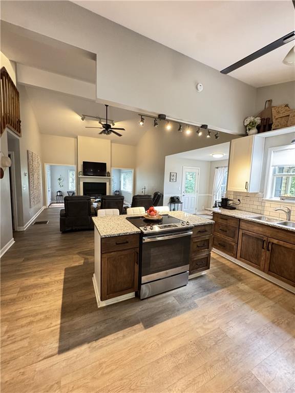 3492 Point View Circle Property Photo 15