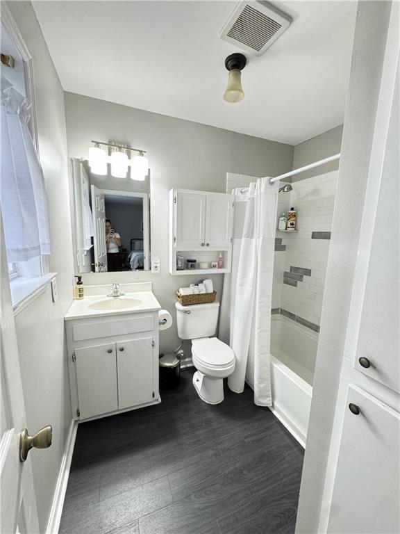 3492 Point View Circle Property Photo 18