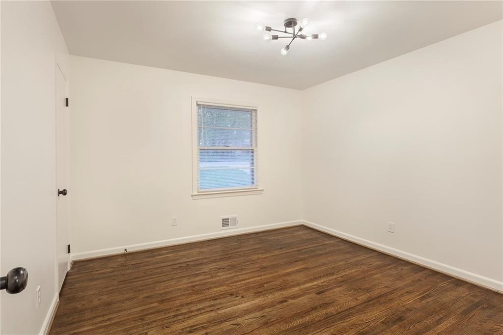 4332 Rob Roy Property Photo 17