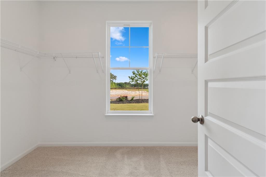 228 Compass Road Property Photo 11