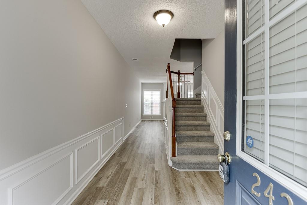 2421 Elkhorn Terrace Property Photo 6