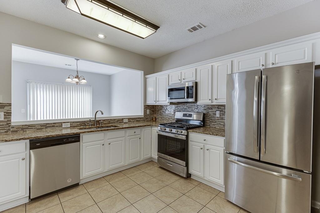 2421 Elkhorn Terrace Property Photo 16