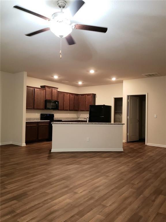 939 Independence Avenue Property Photo 5