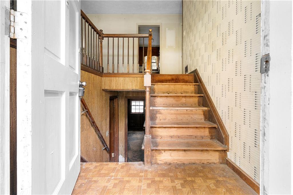1056 Baker Lane Property Photo 2
