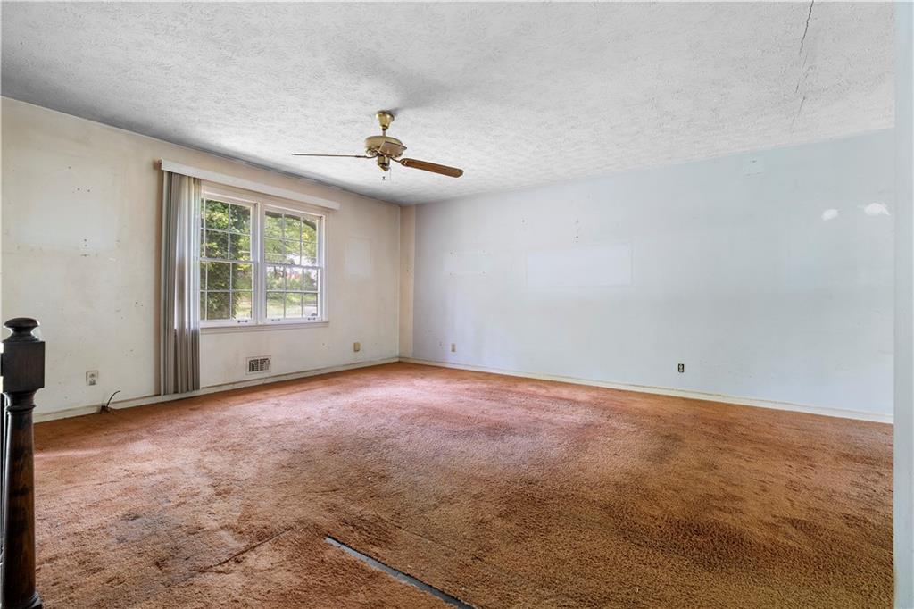 1056 Baker Lane Property Photo 3