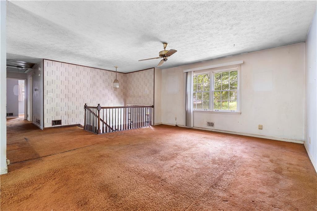1056 Baker Lane Property Photo 5