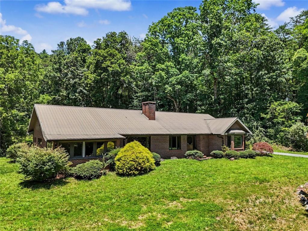 1624 Bettys Creek