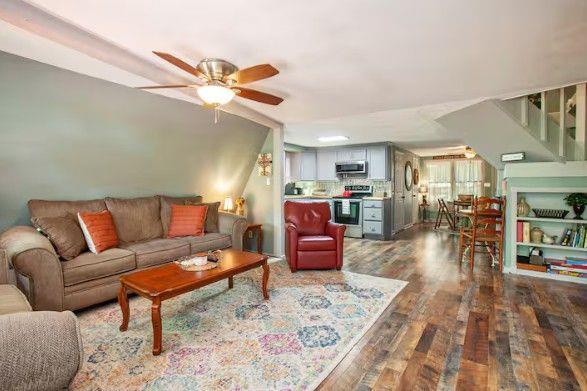 608 Moss Patch Trail Property Photo 16