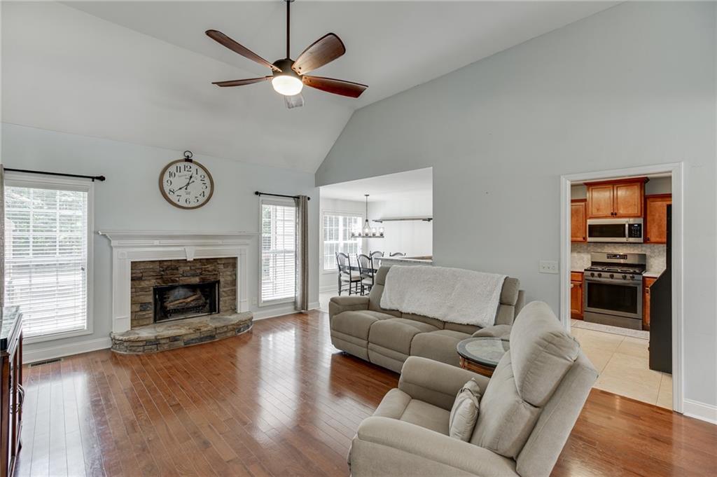 646 Forest Pine Drive Property Photo 10