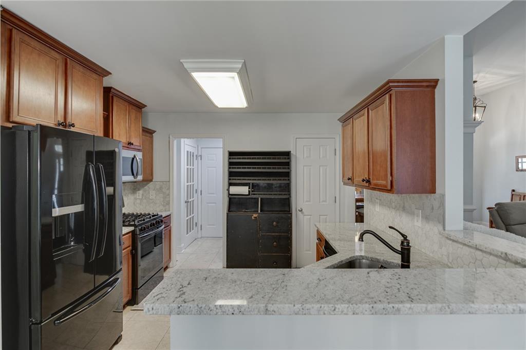 646 Forest Pine Drive Property Photo 16