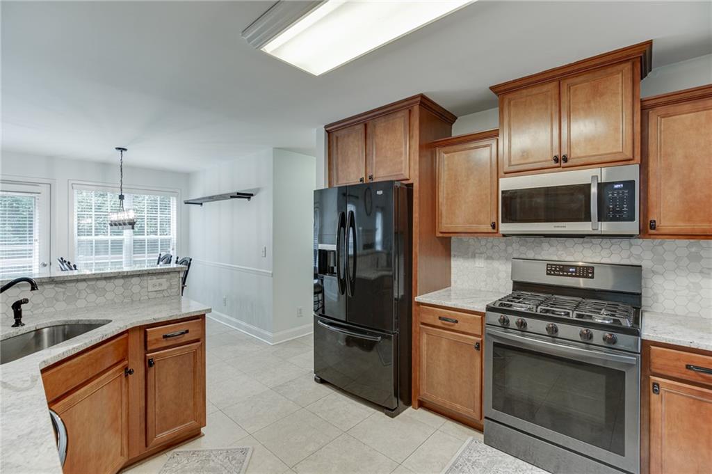 646 Forest Pine Drive Property Photo 18
