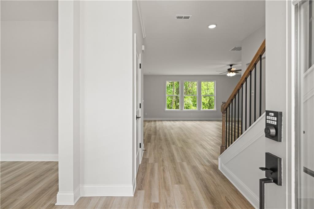 149 Barton Springs Property Photo 4