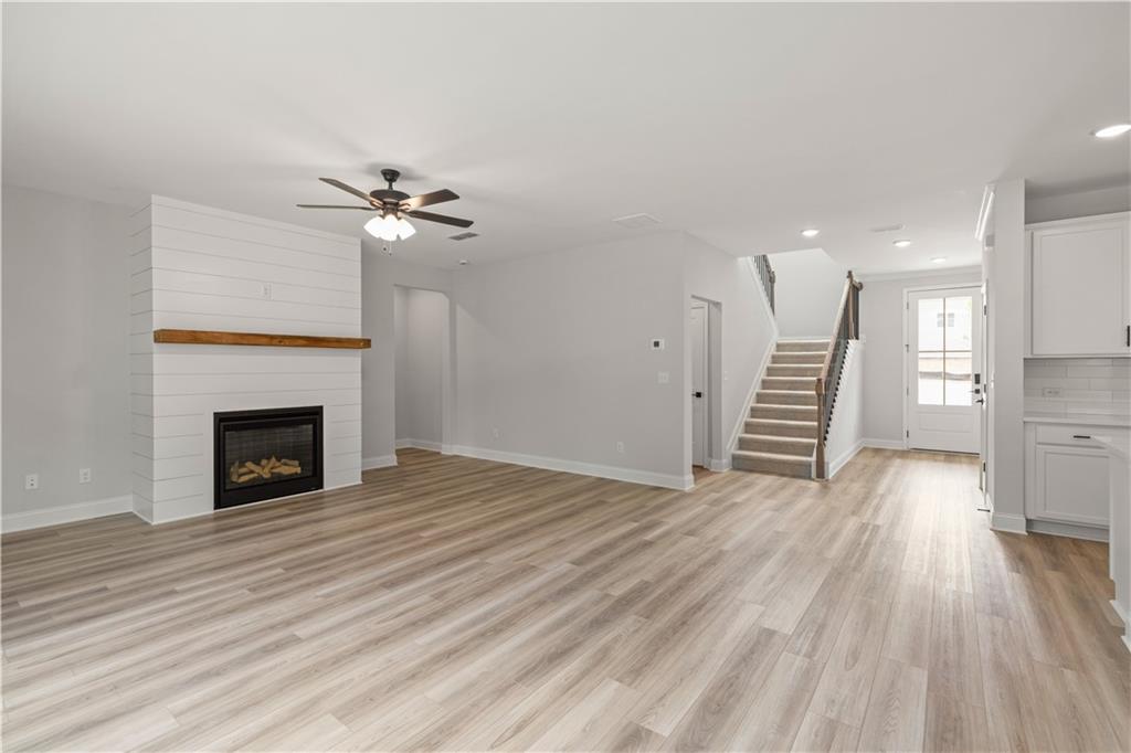 149 Barton Springs Property Photo 9