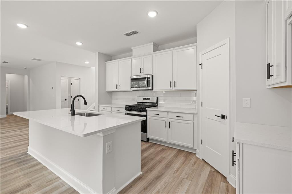 149 Barton Springs Property Photo 11