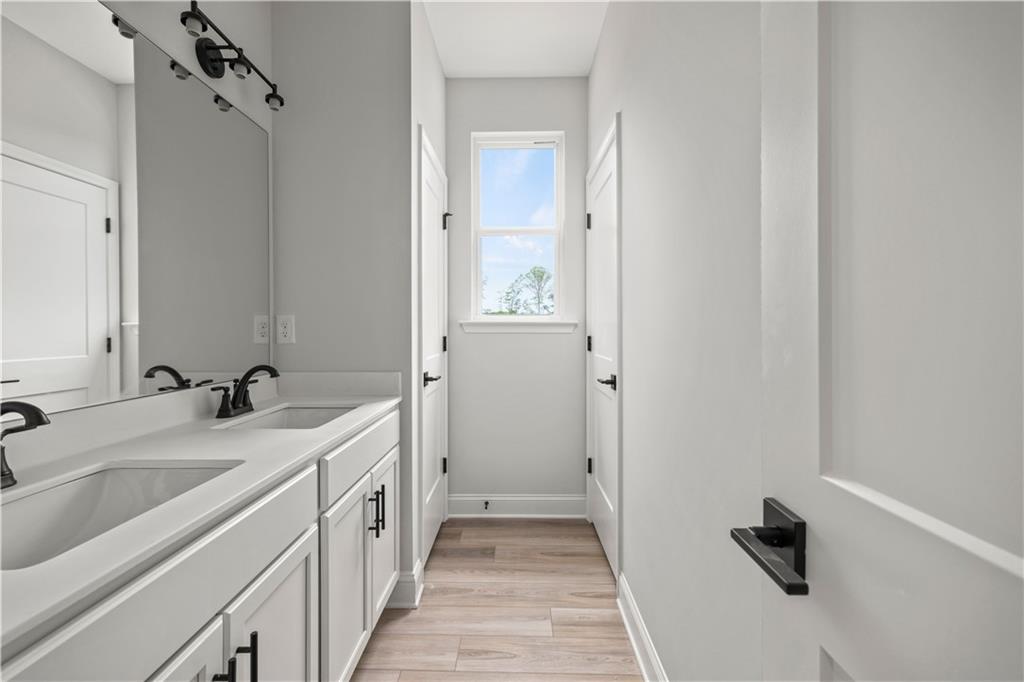 149 Barton Springs Property Photo 22