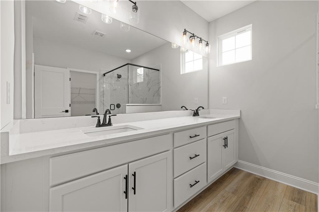 149 Barton Springs Property Photo 33
