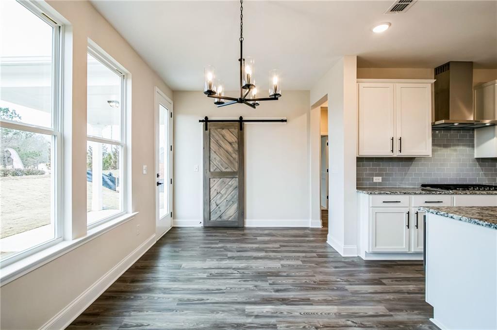 153 Barton Springs Property Photo 9