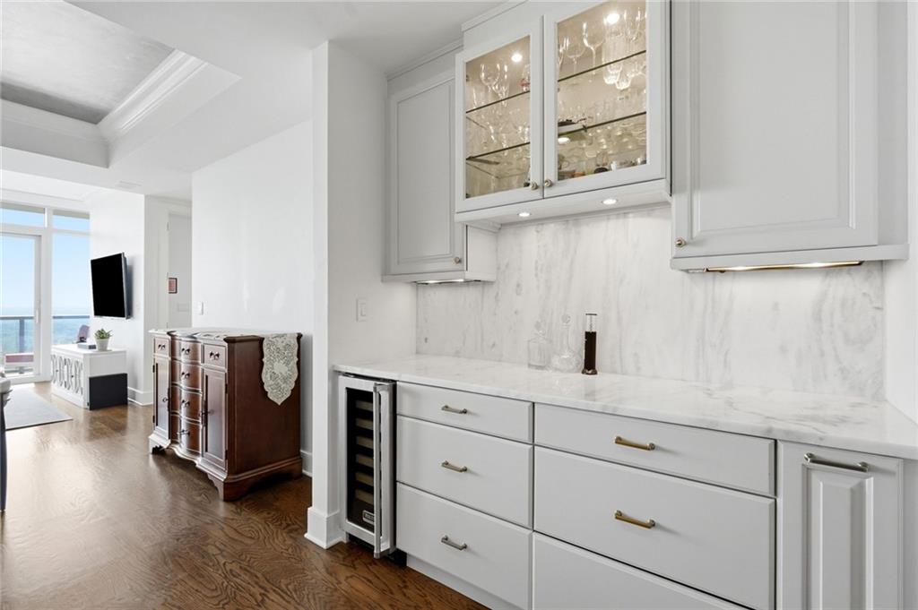 3630 Peachtree Road Ne Unit 2302 Property Photo 9