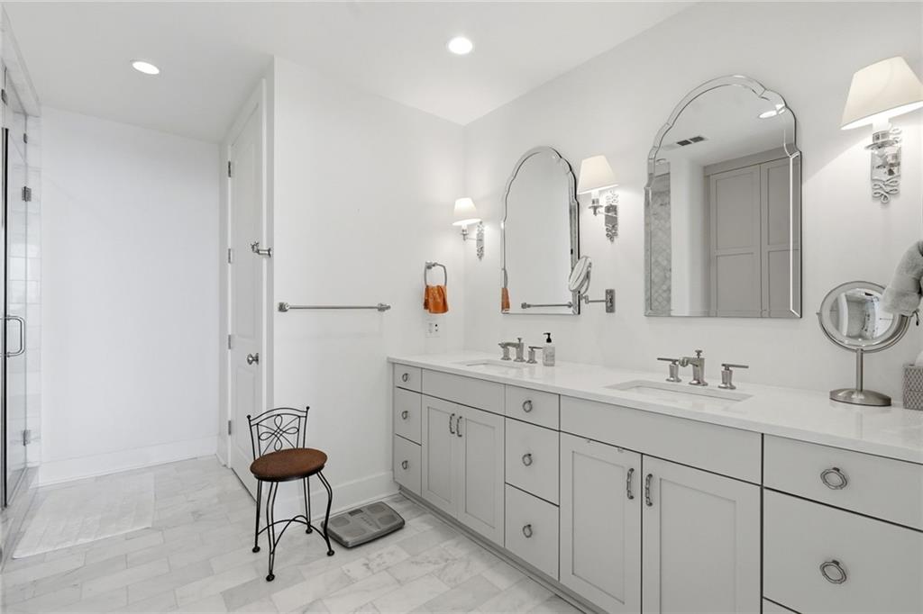 3630 Peachtree Road Ne Unit 2302 Property Photo 19