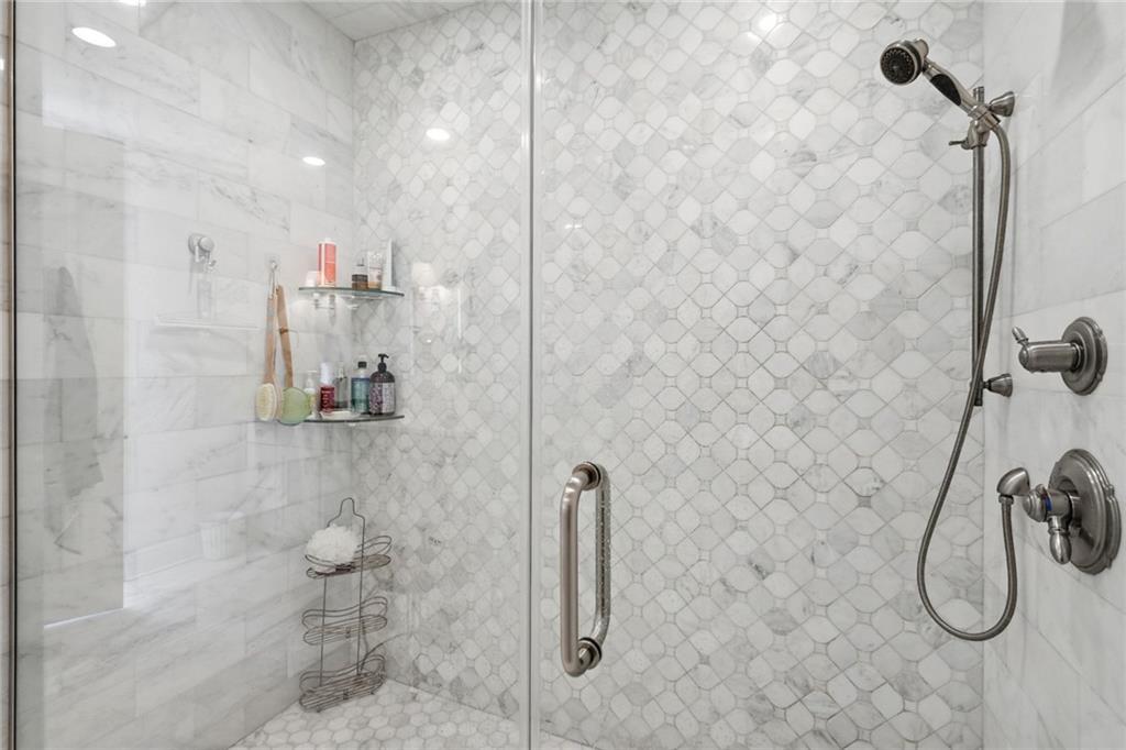 3630 Peachtree Road Ne Unit 2302 Property Photo 21