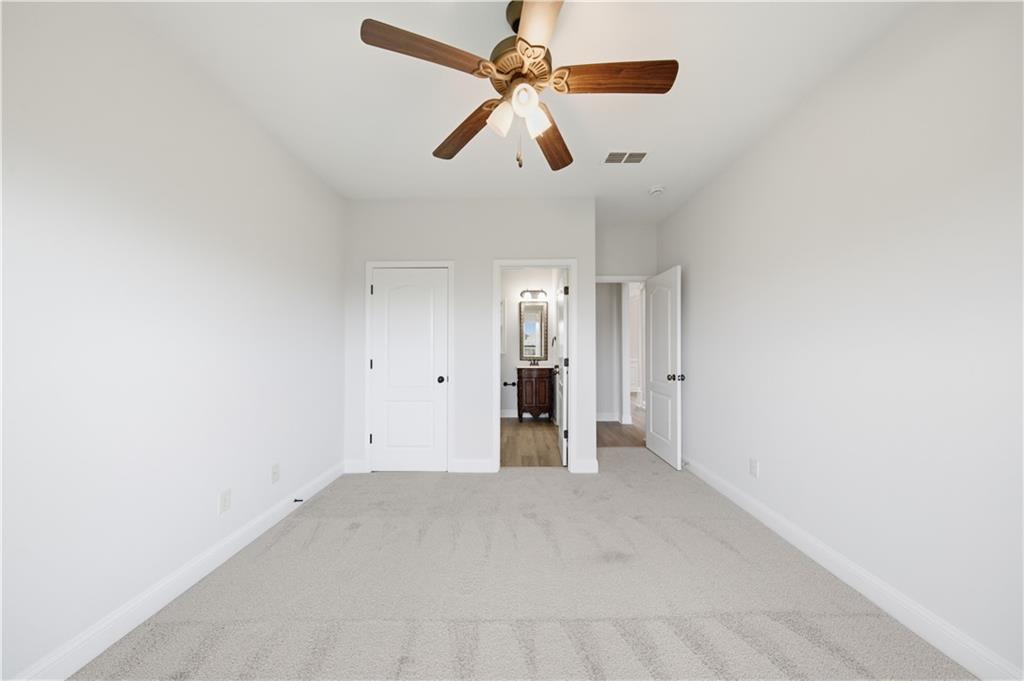 68 Kellenberg Lane Property Photo 12