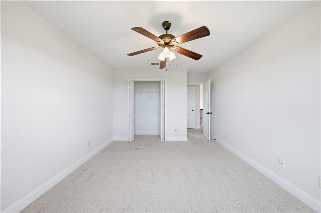 68 Kellenberg Lane Property Photo 14
