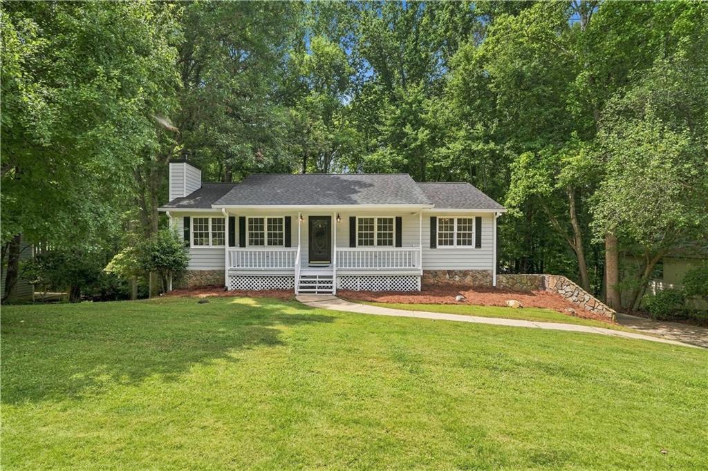 1208 Acorn Lane