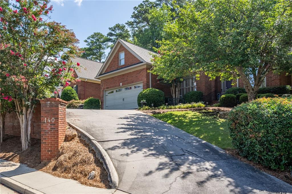 140 Vinings Court Property Photo 1