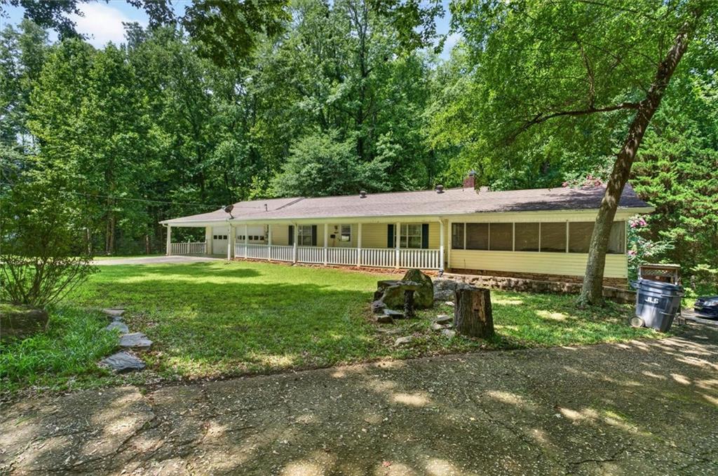 62 Chestnut Path Property Photo 2